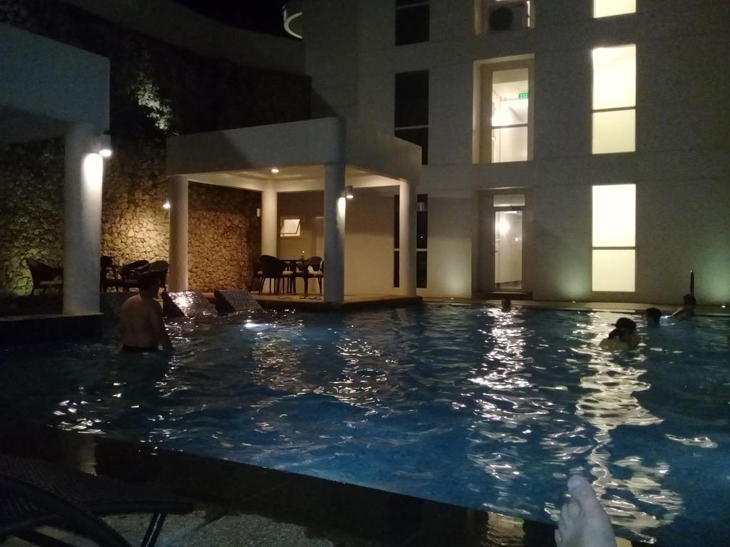 Exclusive Beach And Pools Oceanway Residences Yapak Extérieur photo
